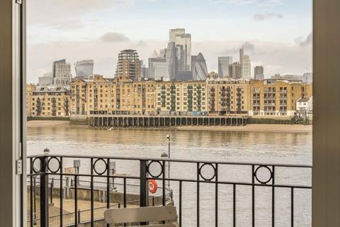 2 bedroom flat for sale, Rotherhithe Street, London SE16