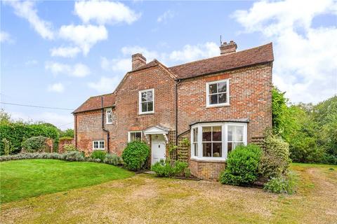 5 bedroom detached house to rent, Sunnyhill, Pewsey, Wiltshire, SN9