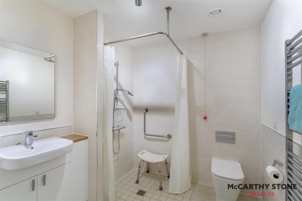8626018-interior01.jpg