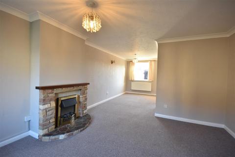 3 bedroom terraced house for sale, Lovers Lane, Newark