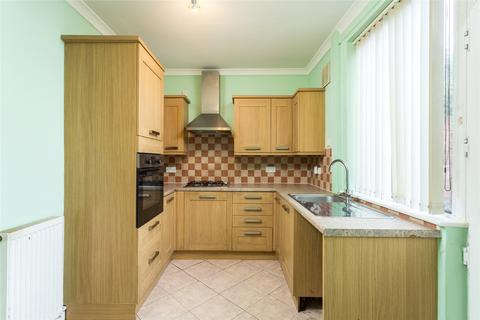 2 bedroom end of terrace house for sale, Moore Avenue, North Yorkshire YO10