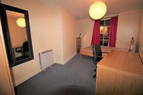 3 bedroom apartment to rent, Taylor Court, Monk Street, Newcastle Upon Tyne, NE1 5XD