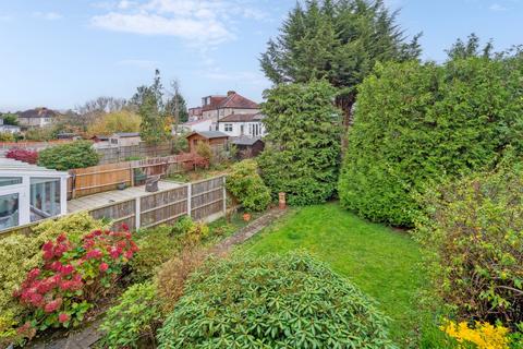 3 bedroom semi-detached house for sale, St Michaels Crescent, Pinner, HA5