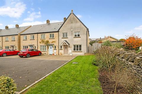 3 bedroom end of terrace house for sale, Windmill Road, Minchinhampton