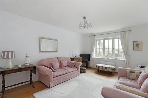 3 bedroom end of terrace house for sale, Windmill Road, Minchinhampton