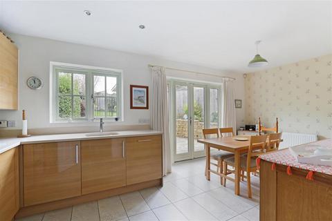 30 Windmill Road, Minchinhampton, Stroud, GL6 9DZ