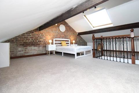 4 bedroom terraced house to rent, Tordoff Terrace, Leeds LS5