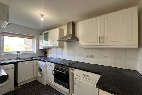 2 bedroom flat to rent, Greville Starkey Avenue, Newmarket, Cambridgeshire