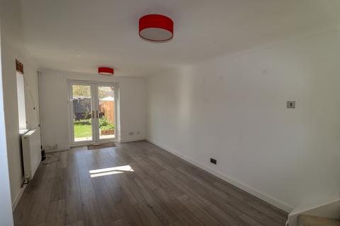 2 bedroom semi-detached house to rent, Kingfisher Drive, Burwell, Cambridge