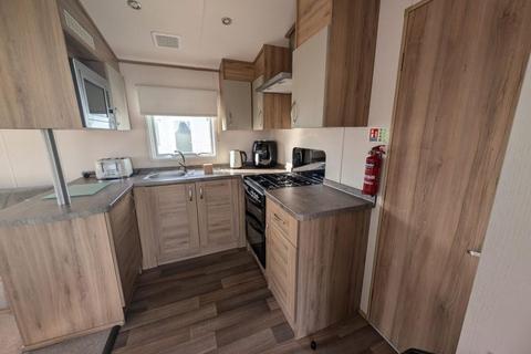 3 bedroom static caravan for sale, Hayling Island Holiday Park