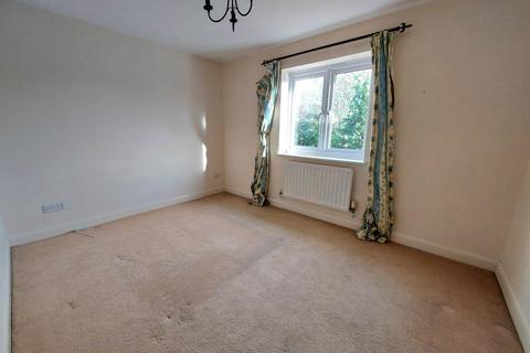 2 bedroom terraced house for sale, Standfield Close, Aylesbury HP19