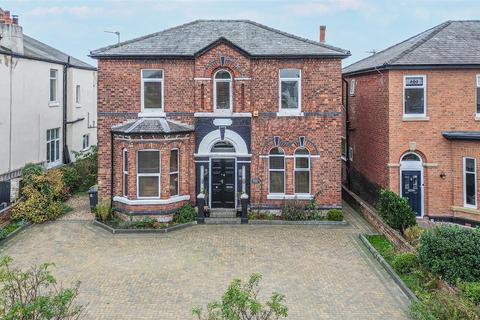 5 bedroom detached house for sale, Belmont Street, Southport PR8