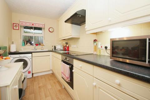 2 bedroom ground floor flat for sale, 20 Bodorgan Road, Bournemouth, BH2