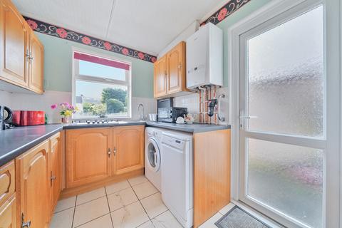 3 bedroom semi-detached house for sale, Luddesdon Road, Erith