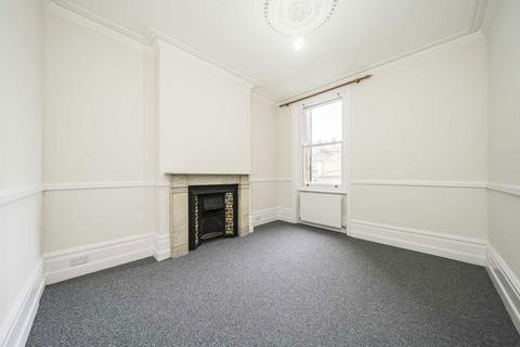 1 bedroom flat for sale, Amyand Park Road, Twickenham TW1