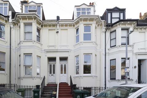 5 bedroom end of terrace house to rent, Warleigh Road, Brighton, East Sussex