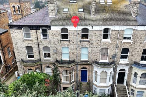 2 bedroom flat for sale, Grosvenor Crescent, Scarborough