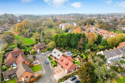 7 Waterside, Darlington, DL3 9AF