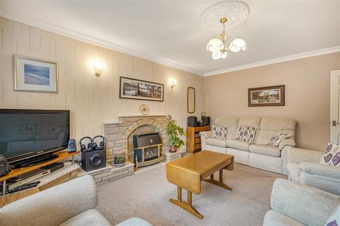 7 Waterside, Darlington, DL3 9AF