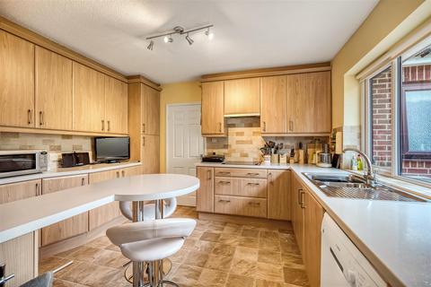 7 Waterside, Darlington, DL3 9AF