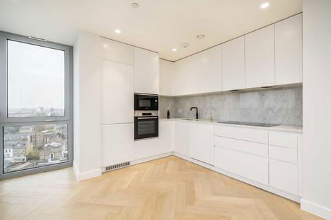 3 bedroom flat for sale, Downs Road, London E5