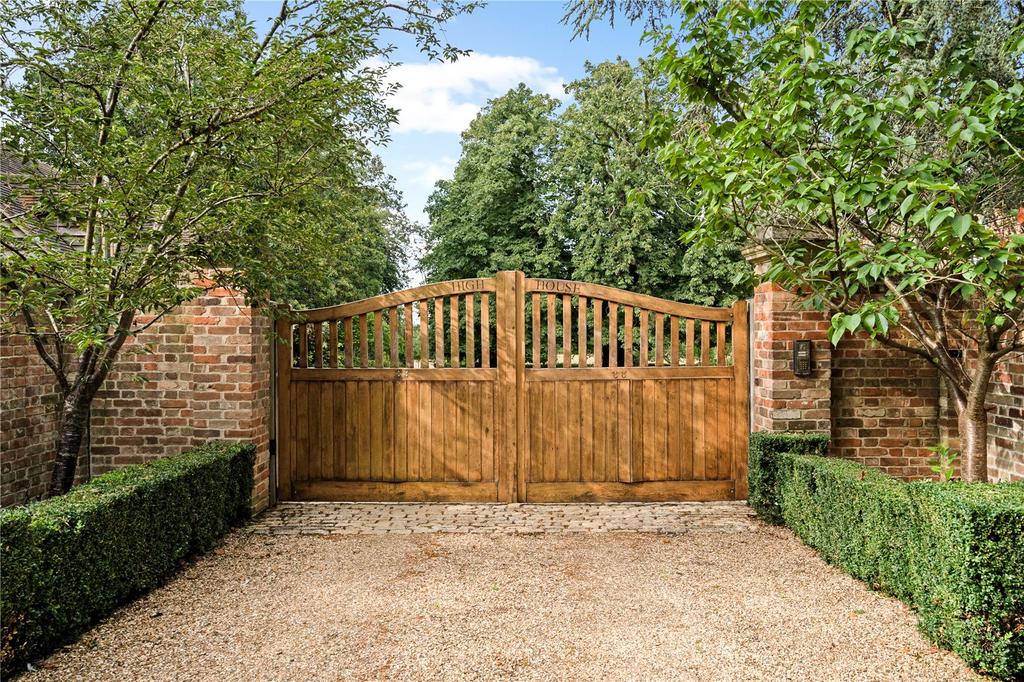 Gated Driveway