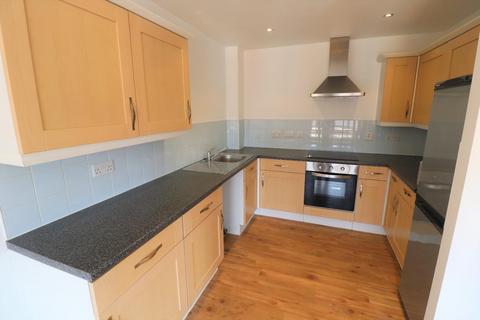 2 bedroom apartment to rent, Fleetwood Court, Clarendon Park, Leicester LE2