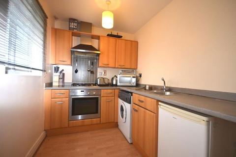 2 bedroom apartment to rent, Rectory Road, Boston