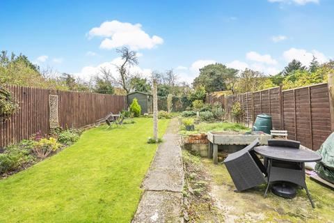 3 bedroom end of terrace house for sale, Newbury,  Berkshire,  RG14