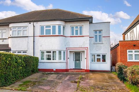 4 bedroom semi-detached house for sale, London N14