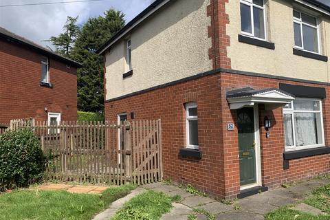 3 bedroom semi-detached house to rent, Barton Road, Farnworth BL4