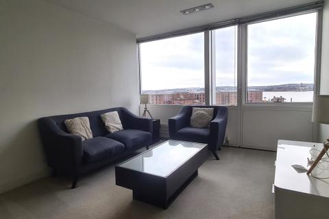 2 bedroom apartment to rent, Strand Street, Liverpool L1