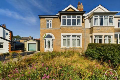 3 bedroom semi-detached house for sale, Temple Gate, Leeds