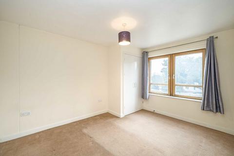 2 bedroom flat for sale, Northfield Avenue, London W13