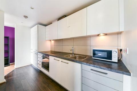 2 bedroom apartment to rent, Corona Building, Blackwall Way, London, E14