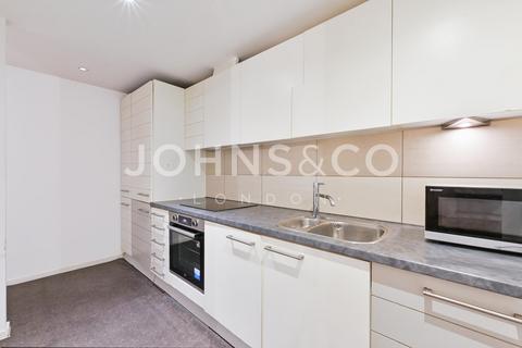 2 bedroom apartment to rent, Corona Building, Blackwall Way, London, E14