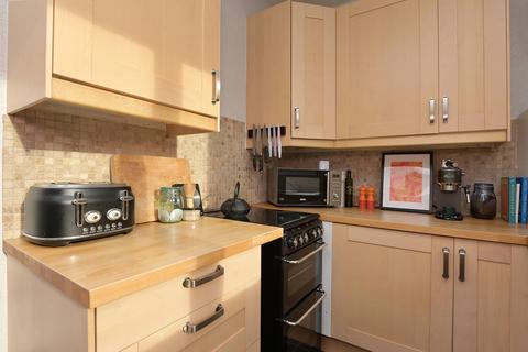 106 Lasswade Road, Edinburgh, EH16 6SU