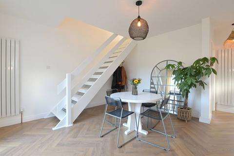 106 Lasswade Road, Edinburgh, EH16 6SU