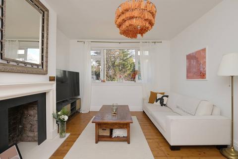 106 Lasswade Road, Edinburgh, EH16 6SU