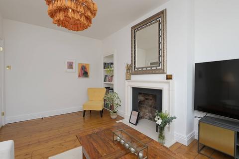 106 Lasswade Road, Edinburgh, EH16 6SU