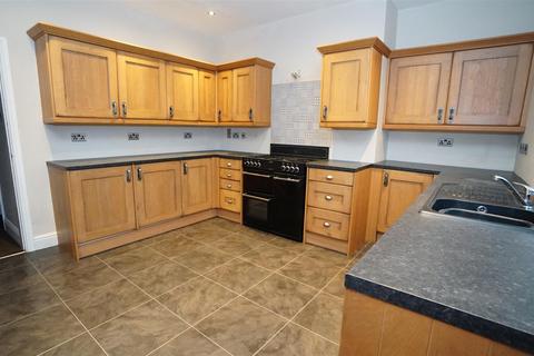 40 Mount Terrace, Bradford, BD2 2JE