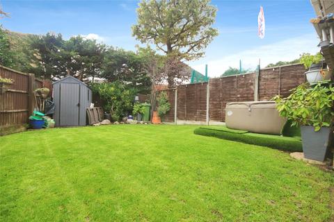 3 bedroom end of terrace house for sale, Carlyle Gardens, Wickford, Essex, SS12