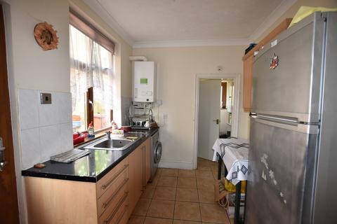 1 bedroom in a house share to rent, Park Road, City Centre, Peterborough, PE1