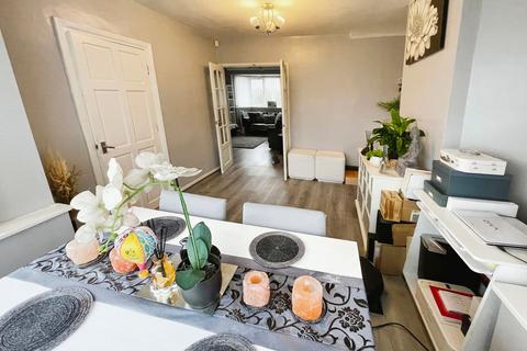 3 bedroom semi-detached house for sale, Sandy Lane, Great Barr, Birmingham, B42