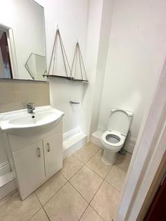 1 bedroom in a house share to rent, Ford Square,  London, E1