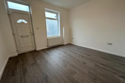 3 bedroom terraced house for sale, Duke Street, Burton-on-Trent, DE14