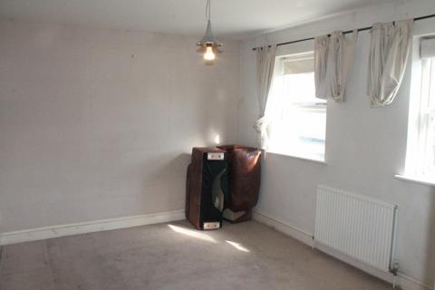 2 bedroom apartment for sale, Victoria Road, London, N9 9BF