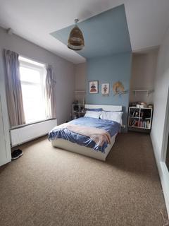 4 bedroom house to rent, Norfolk Street, Mount Pleasant, Swansea