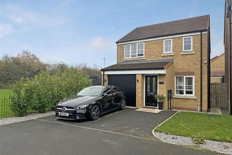 3 bedroom detached house for sale, Brookes Lane, Middlesbrough, TS8 9GE