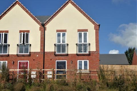 3 bedroom semi-detached house to rent, Purnell Walk, Loughborough